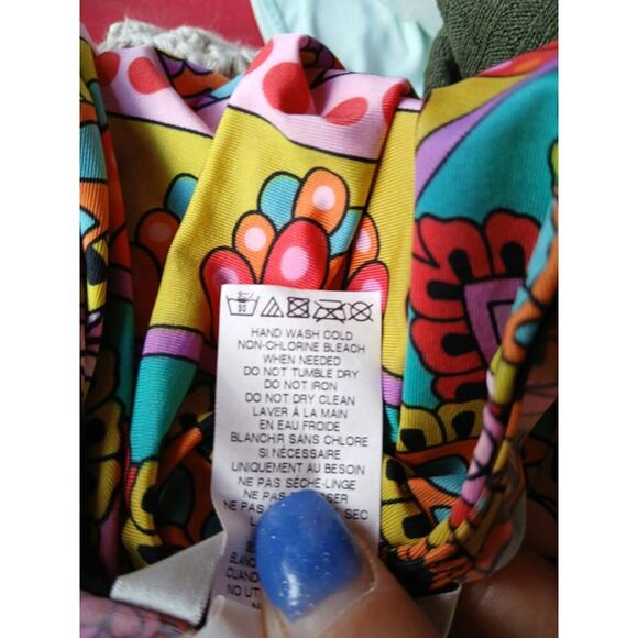 Trina‎ Turk oversized swim cover or top Large - Picture 6 of 9